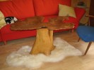 Mbelskulptur als Couchtisch auf Schafpelz Kirschbaum Lnge ca.120 cm 1450,-
Holzkunst Holzskulptur wood art home accessoire skulptur000023